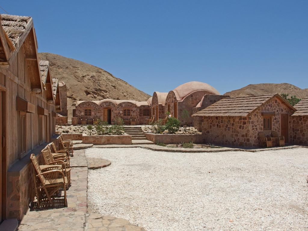 Roots Red Sea Hotel El Qoseir Ngoại thất bức ảnh