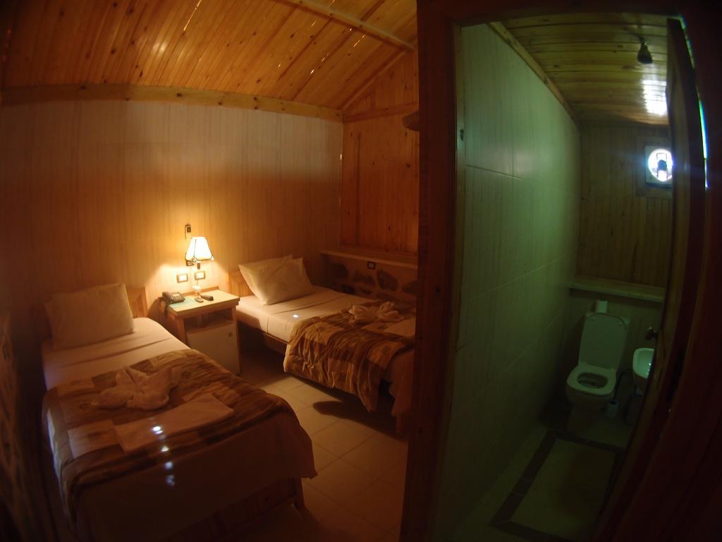 Roots Red Sea Hotel El Qoseir Ngoại thất bức ảnh