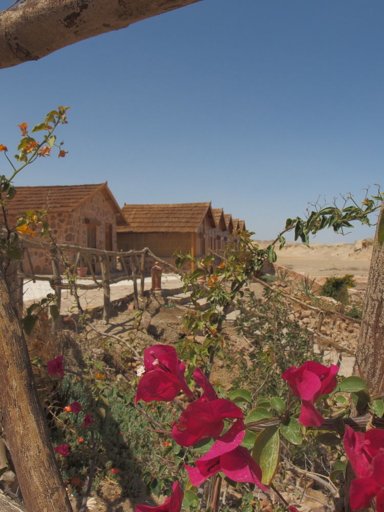 Roots Red Sea Hotel El Qoseir Ngoại thất bức ảnh